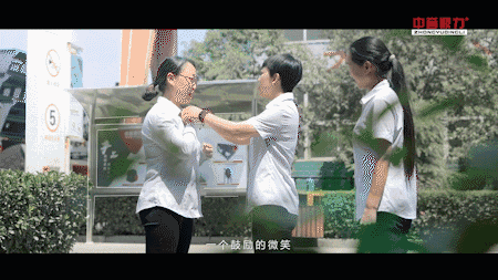 充滿鼓勵(lì)關(guān)愛(ài)的氛圍