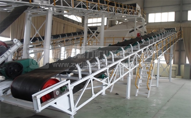 皮帶輸送機(jī)